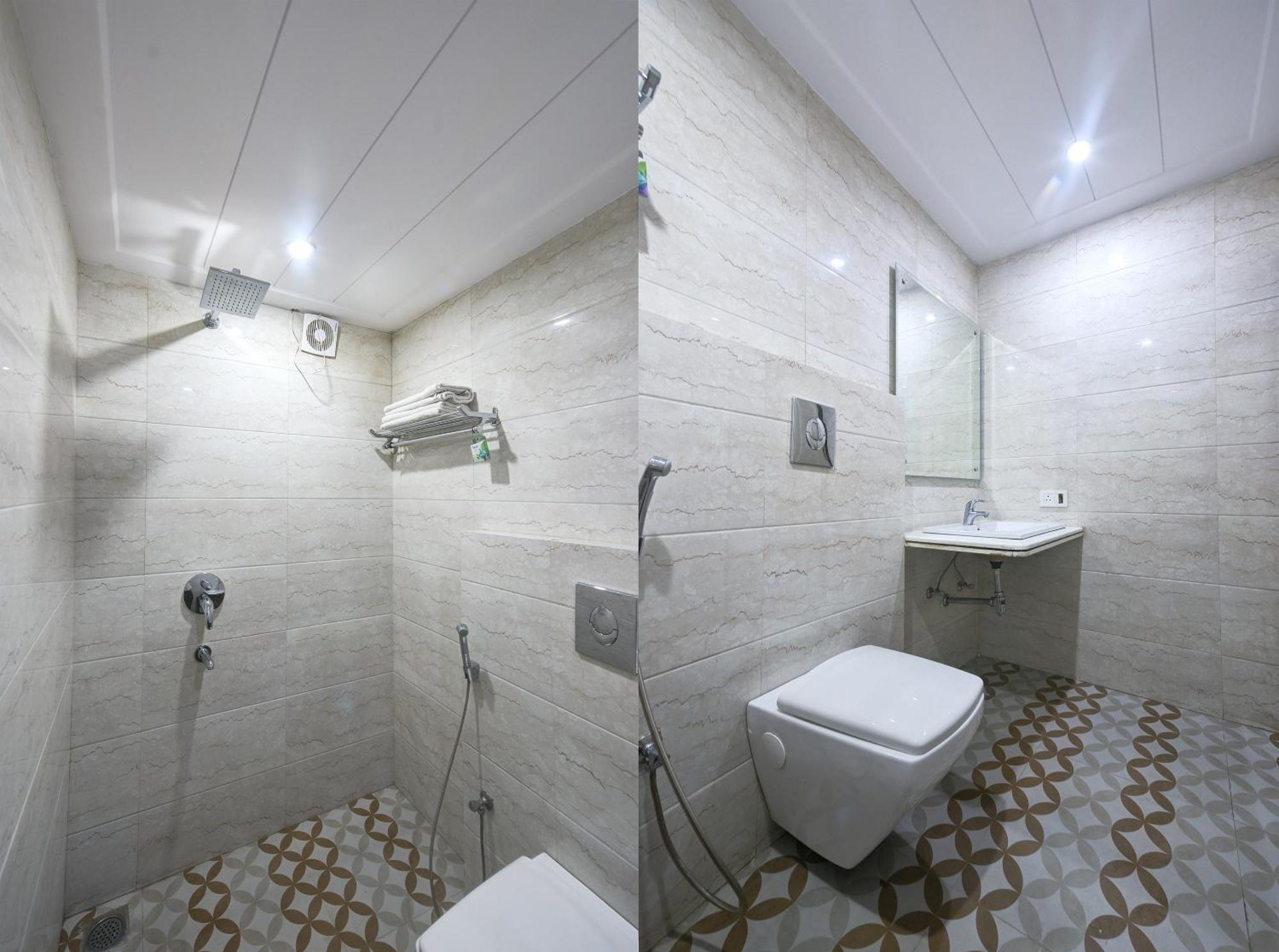 Hotel Geet Deluxe Új-Delhi Kültér fotó