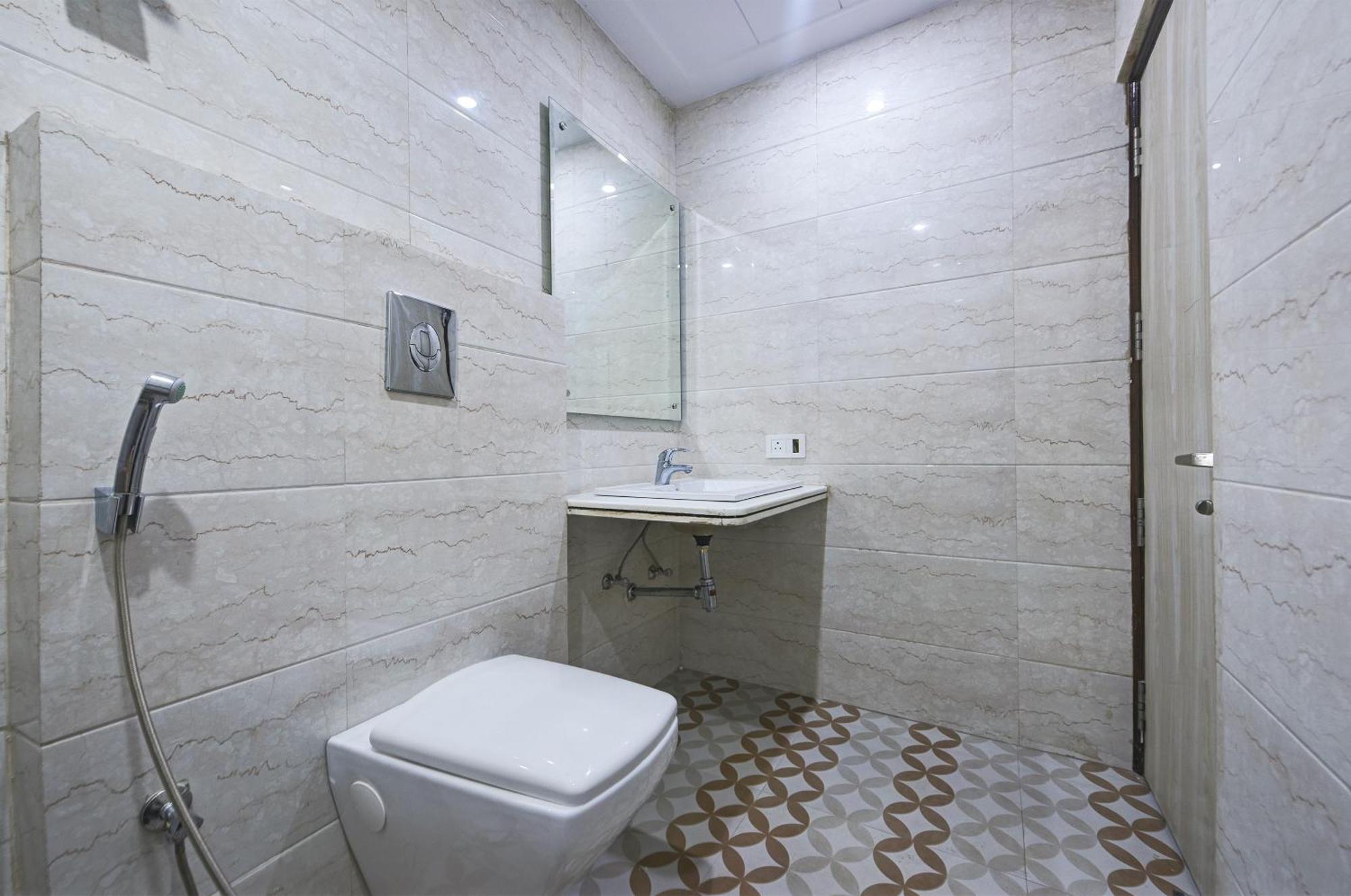 Hotel Geet Deluxe Új-Delhi Kültér fotó